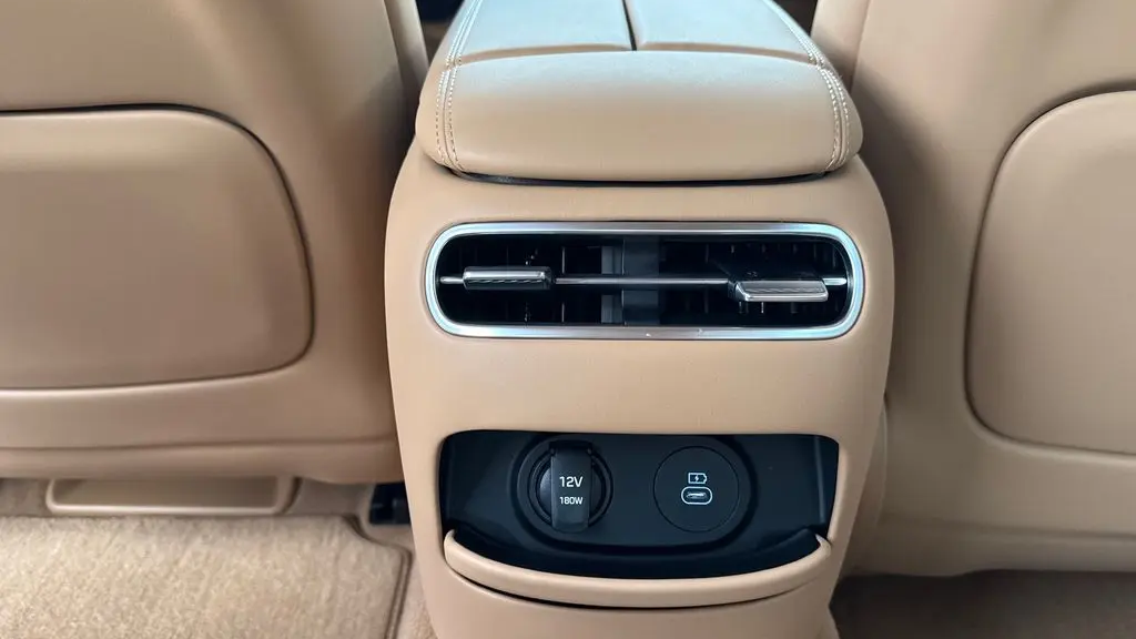 2026 Genesis G90 3.5T e-Supercharger