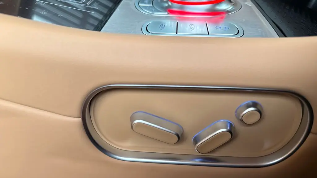 2026 Genesis G90 3.5T e-Supercharger