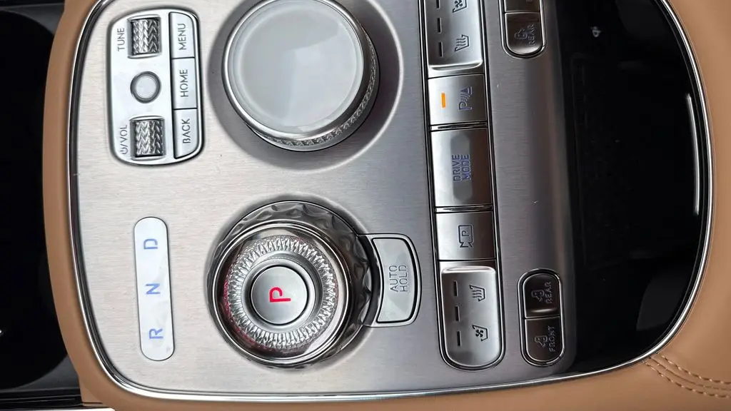2026 Genesis G90 3.5T e-Supercharger