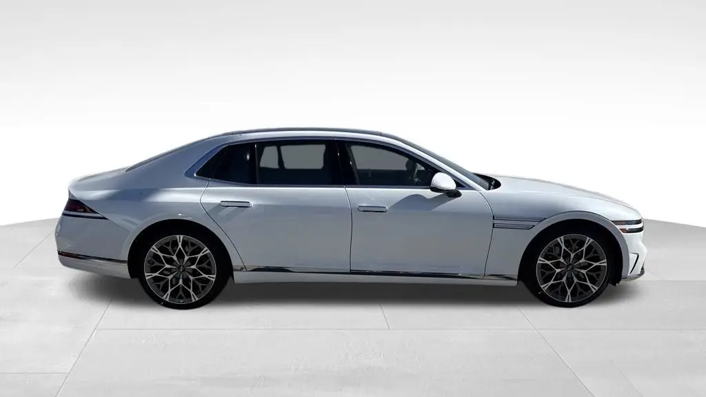2026 Genesis G90 3.5T e-Supercharger