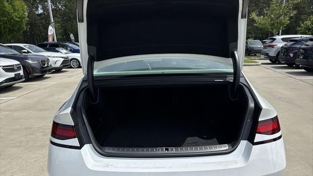 2026 Genesis G90 3.5T e-Supercharger