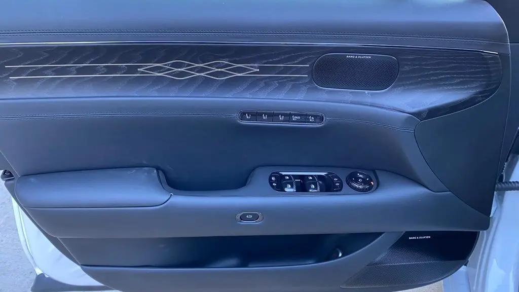 2026 Genesis G90 3.5T e-Supercharger Black