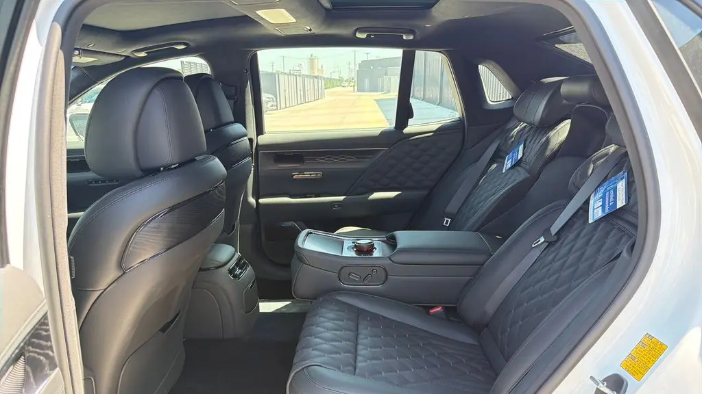 2026 Genesis G90 3.5T e-Supercharger Black