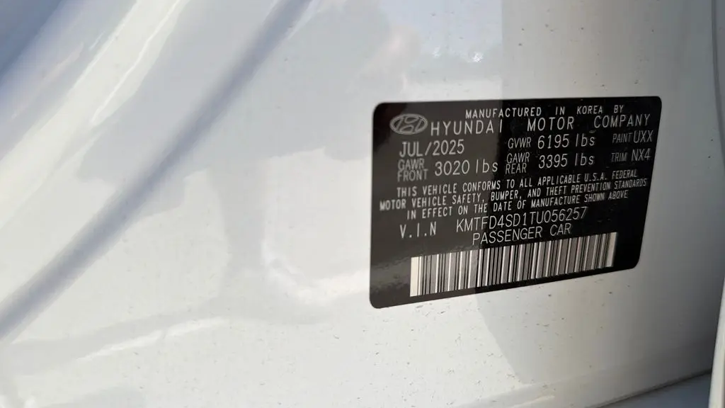 2026 Genesis G90 3.5T e-Supercharger Black
