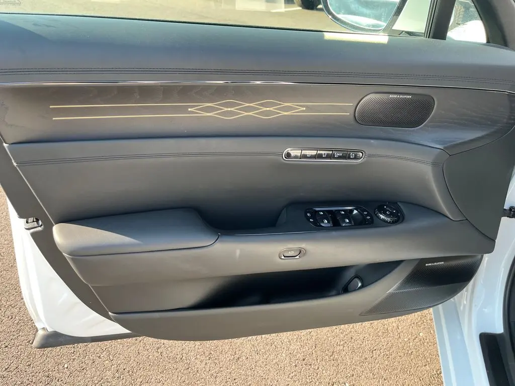 2026 Genesis G90 - $86,500