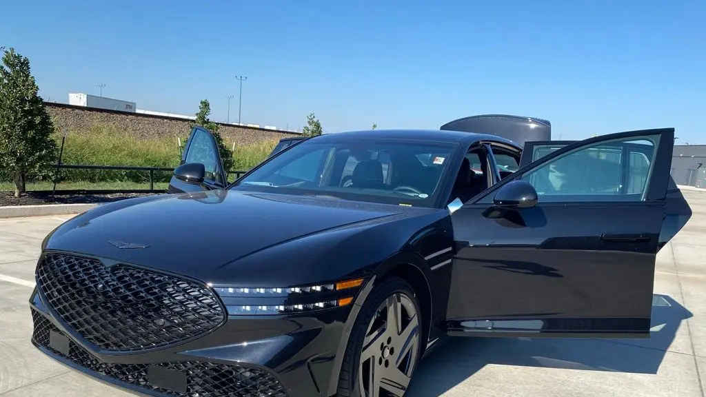 2026 Genesis G90 3.5T e-Supercharger Black