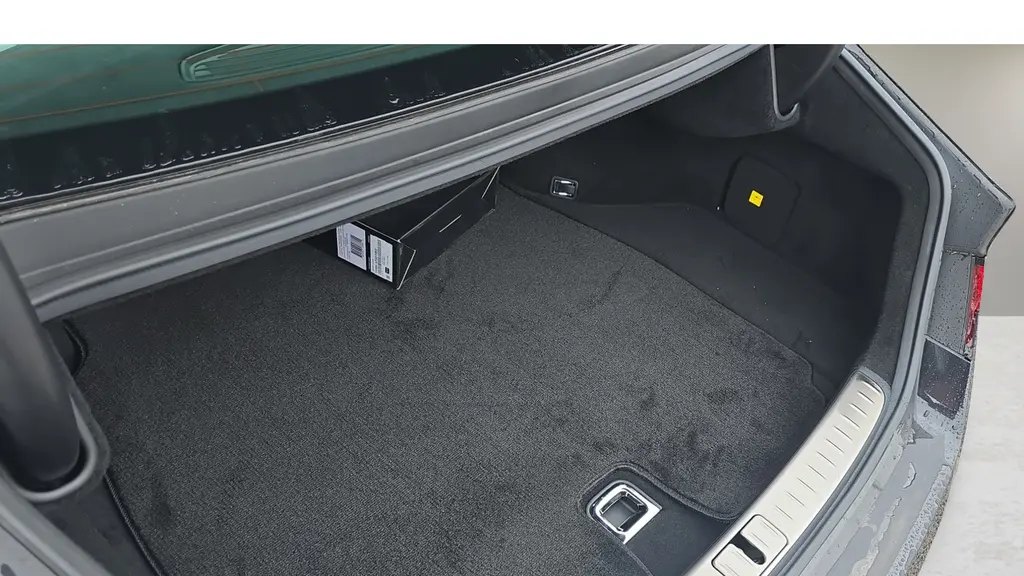 2026 Genesis G90 3.5T e-Supercharger Black