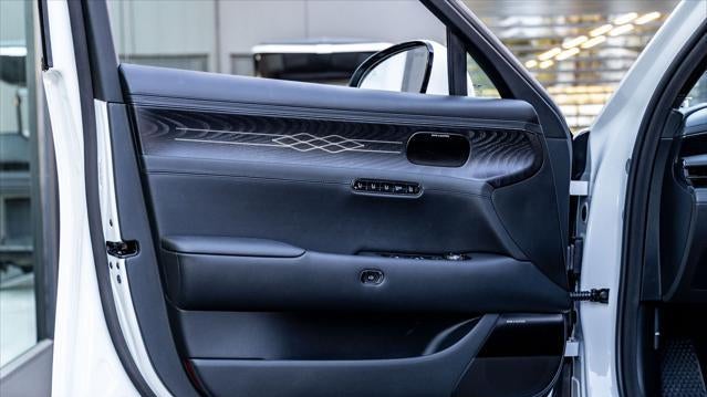 2026 Genesis G90 3.5T e-Supercharger Black