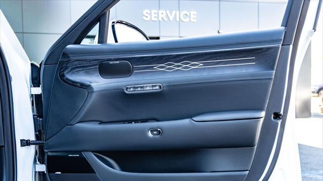 2026 Genesis G90 3.5T e-Supercharger Black