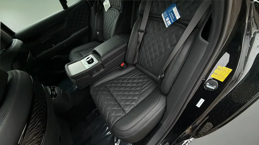 2026 Genesis G90 3.5T e-Supercharger Black