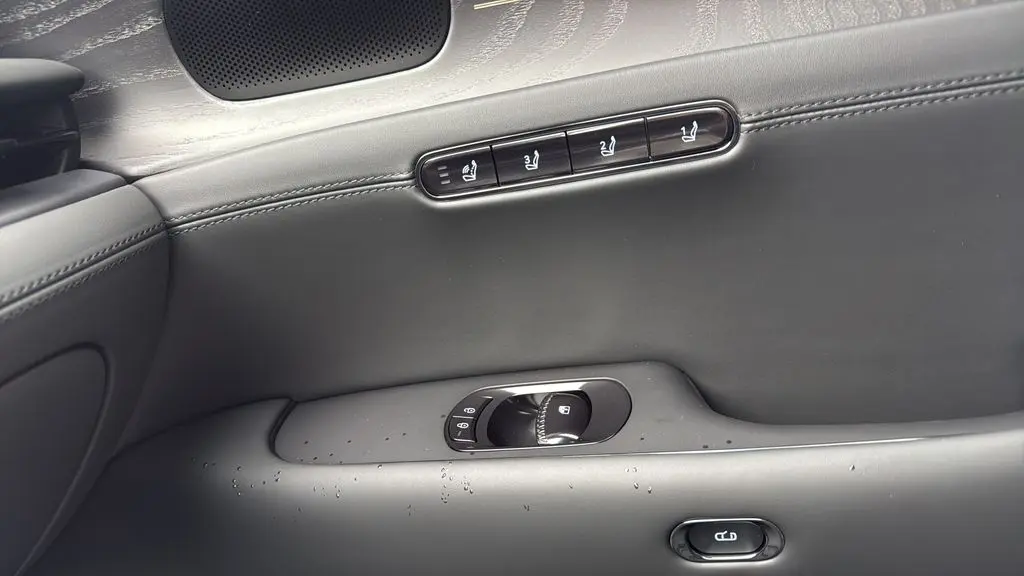 2026 Genesis G90 3.5T e-Supercharger Black
