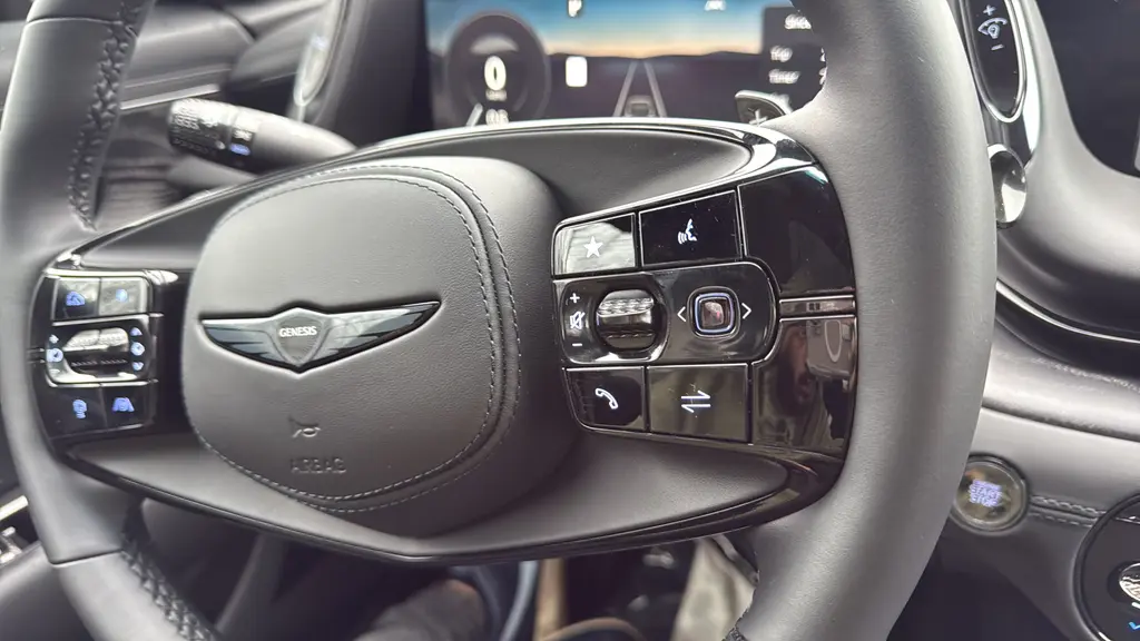 2026 Genesis G90 3.5T e-Supercharger Black