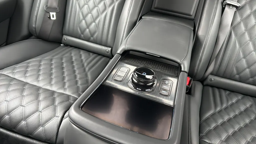 2026 Genesis G90 3.5T e-Supercharger Black