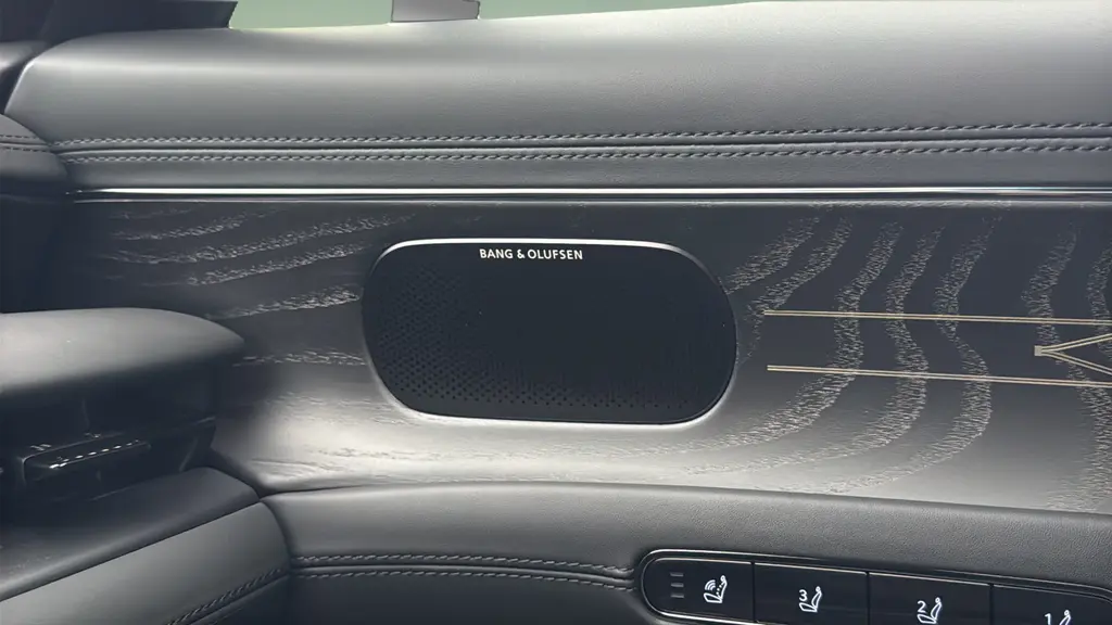 2026 Genesis G90 3.5T e-Supercharger Black
