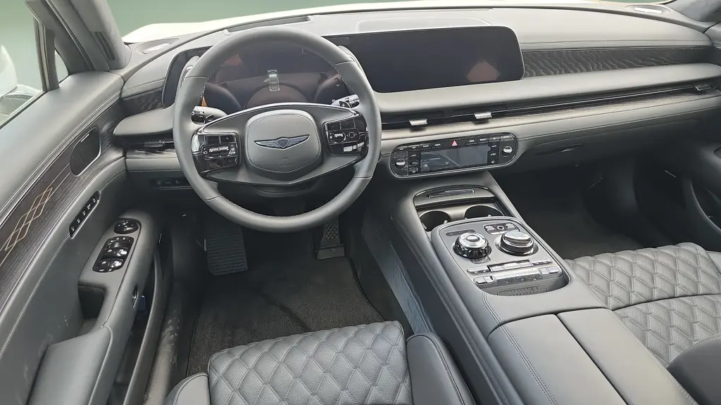 2026 Genesis G90 3.5T e-Supercharger Black