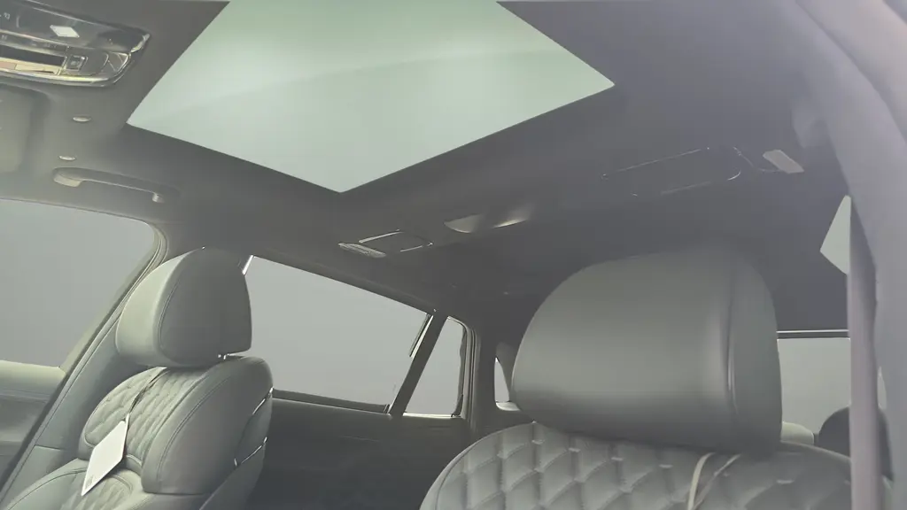 2026 Genesis G90 3.5T e-Supercharger Black