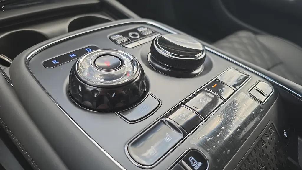 2026 Genesis G90 3.5T e-Supercharger Black