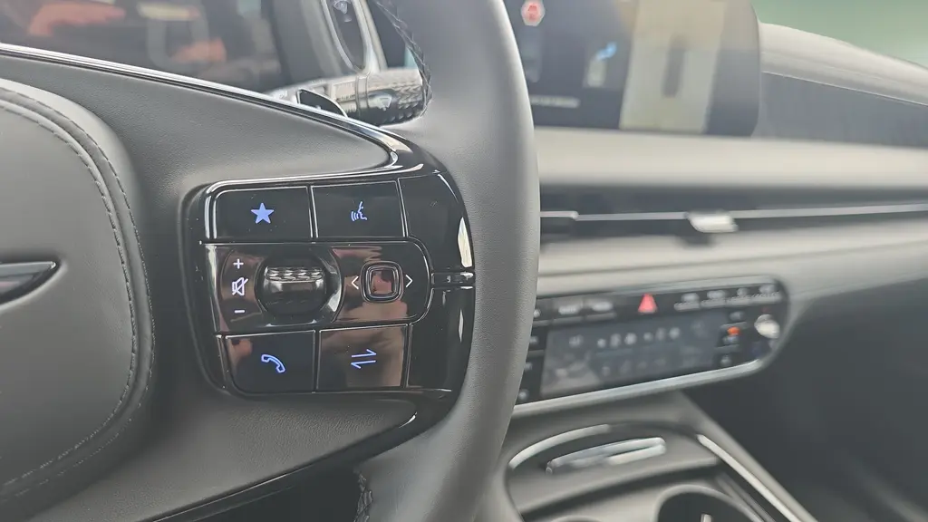 2026 Genesis G90 3.5T e-Supercharger Black