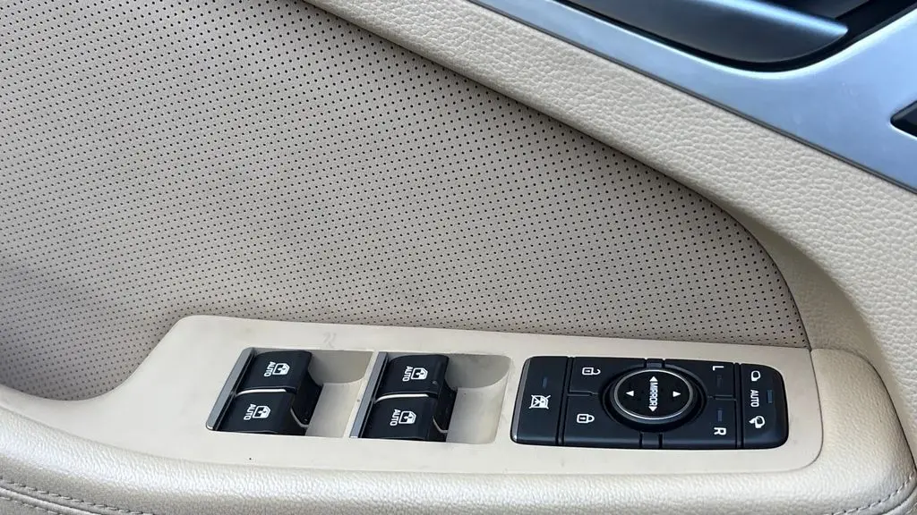 2020 Genesis G80 3.8