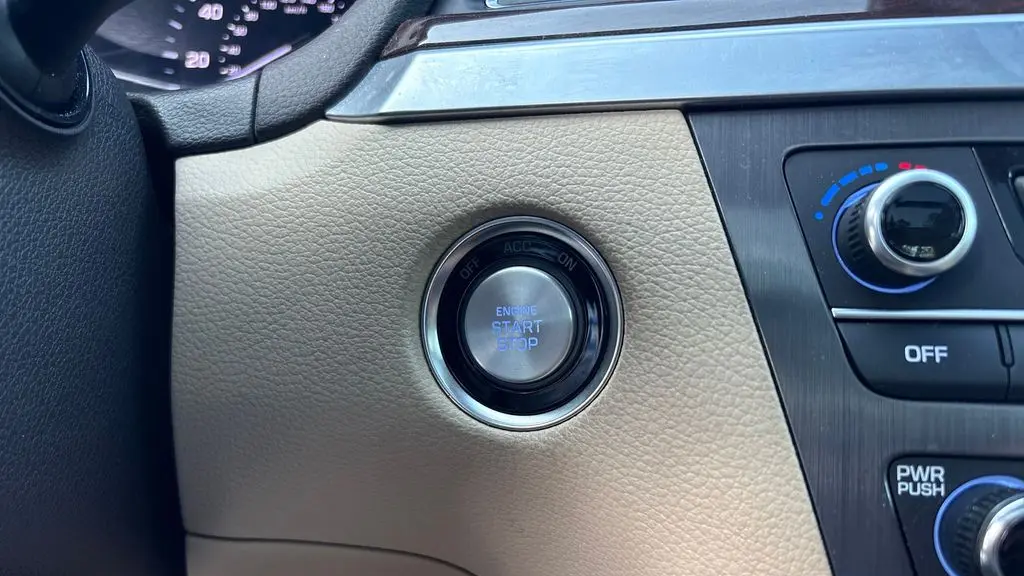 2020 Genesis G80 3.8