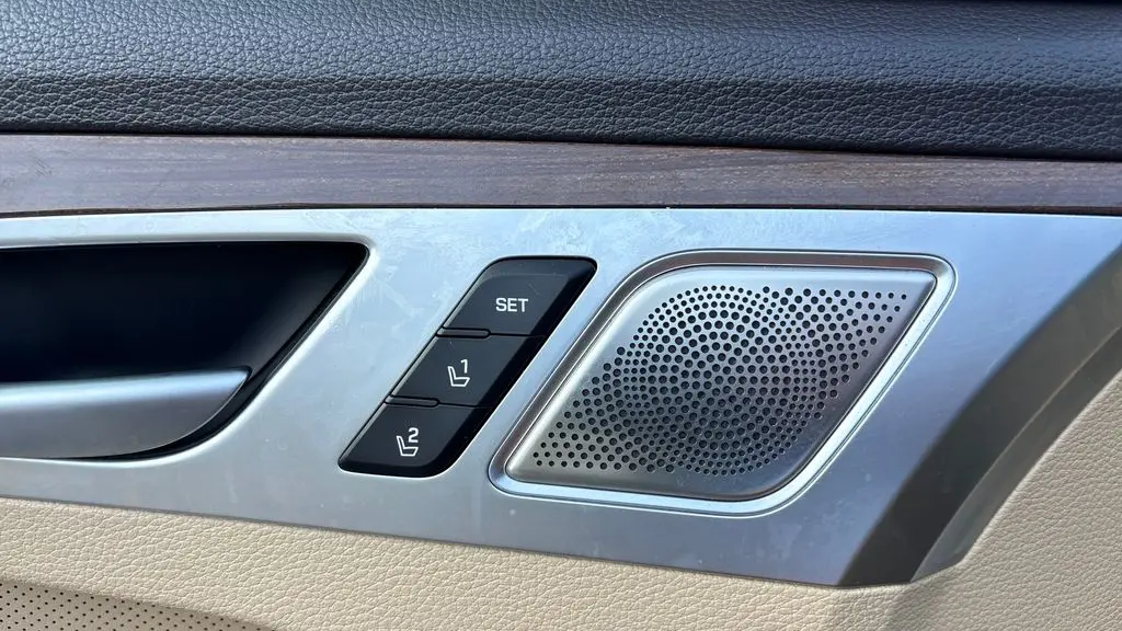 2020 Genesis G80 3.8