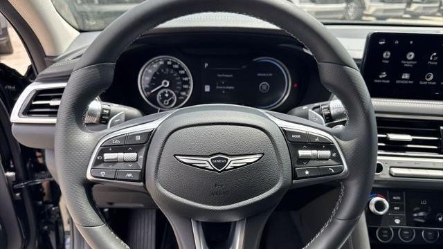 2026 Genesis G70 2.5T Standard
