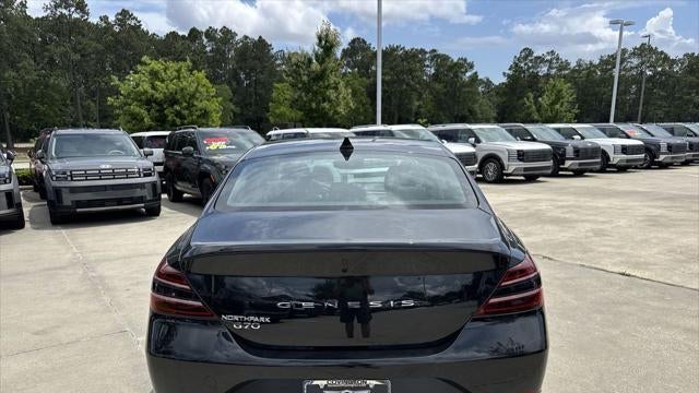 2026 Genesis G70 2.5T Standard