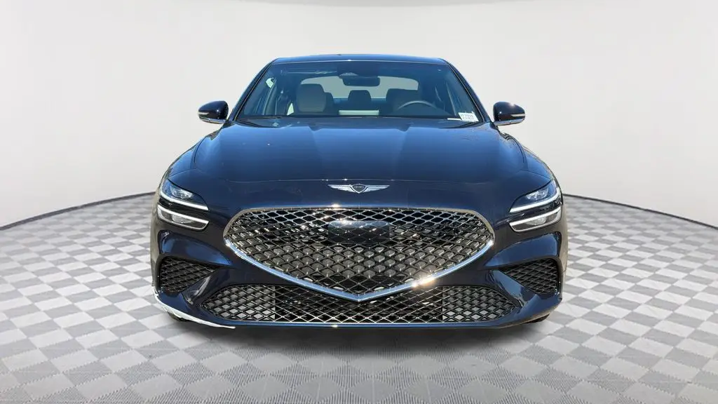 2026 Genesis G70 2.5T Standard