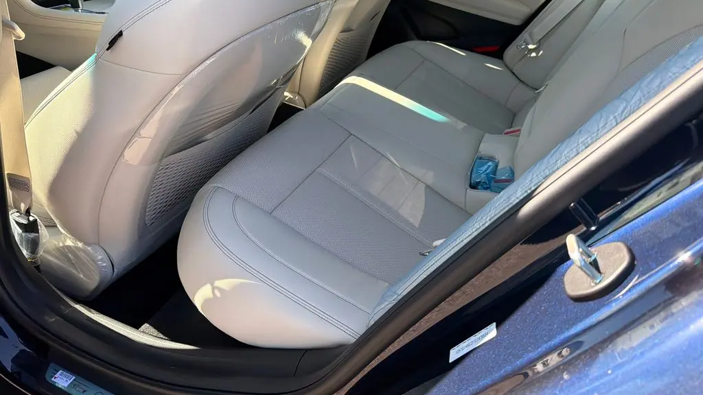 2026 Genesis G70 2.5T Standard