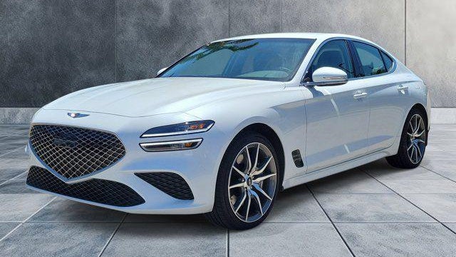 2026 Genesis G70 2.5T Standard