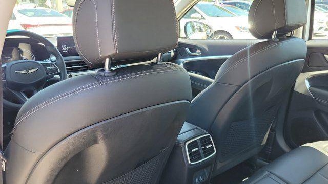 2026 Genesis G70 2.5T Standard