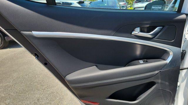 2026 Genesis G70 2.5T Standard