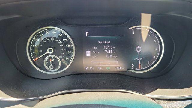 2026 Genesis G70 2.5T Standard