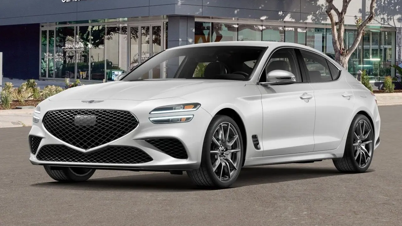 2026 Genesis G70 2.5T Standard