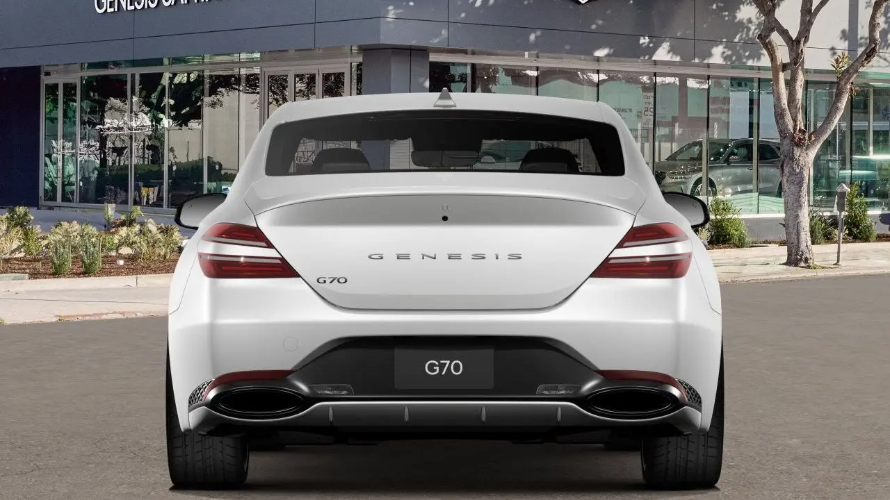 2026 Genesis G70 2.5T Standard