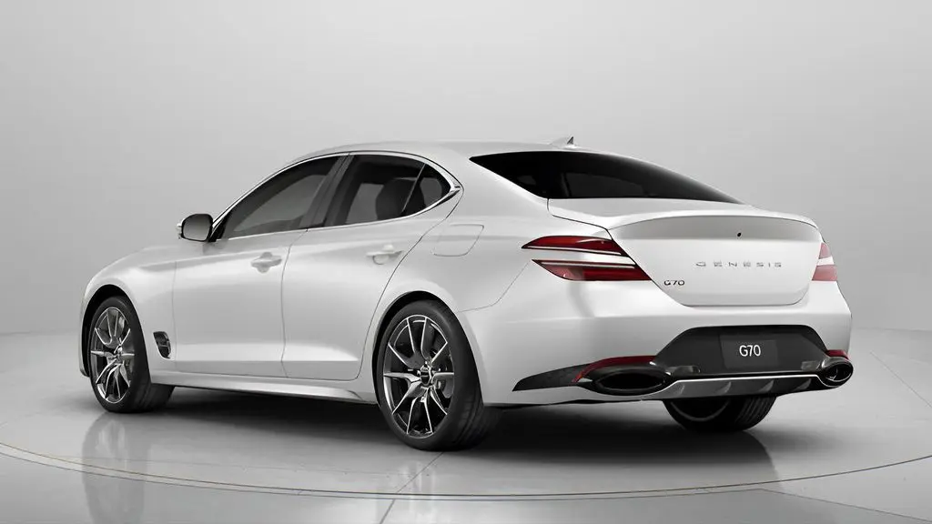 2026 Genesis G70 2.5T Standard