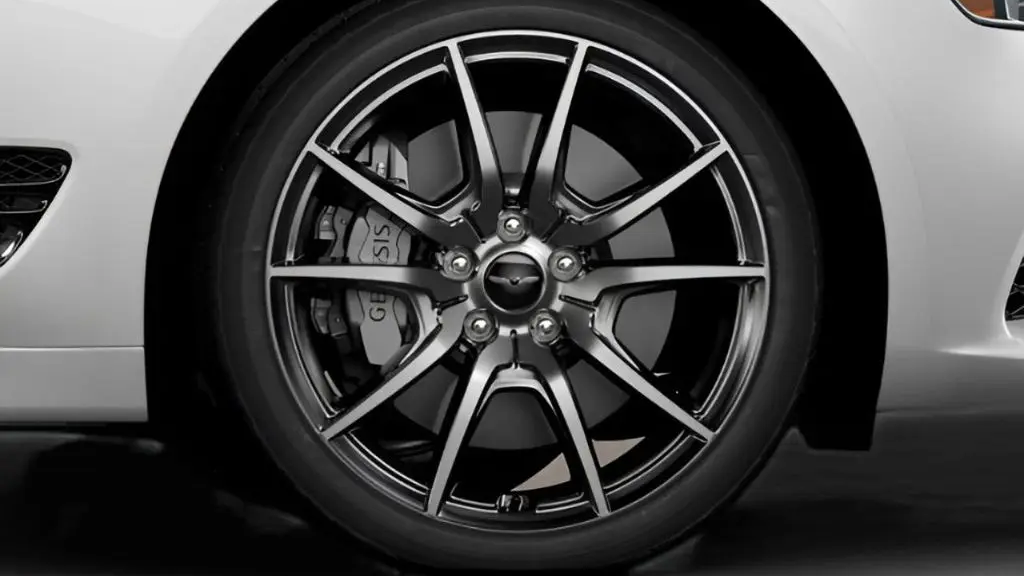 2026 Genesis G70 2.5T Standard
