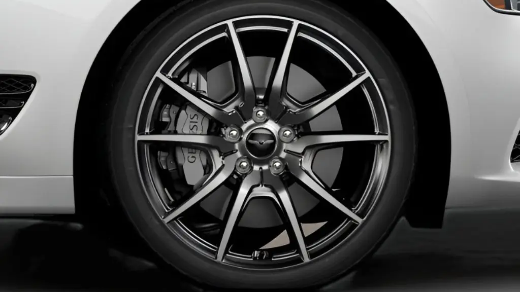 2026 Genesis G70 2.5T Standard