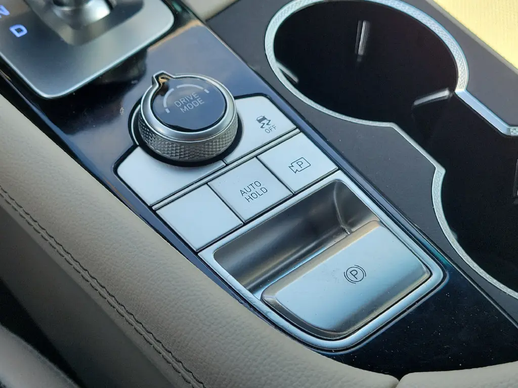 2026 Genesis G70 - $37,999