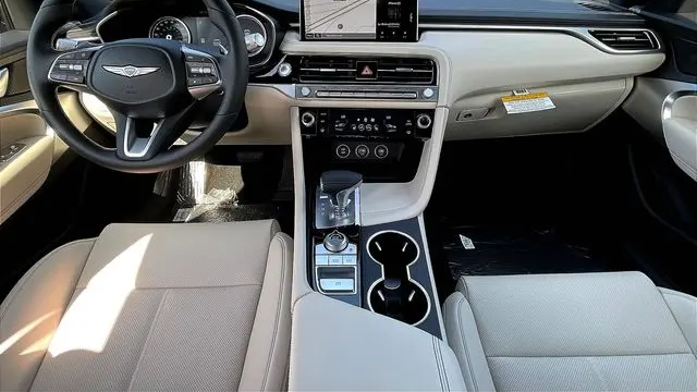 2026 Genesis G70 2.5T Standard