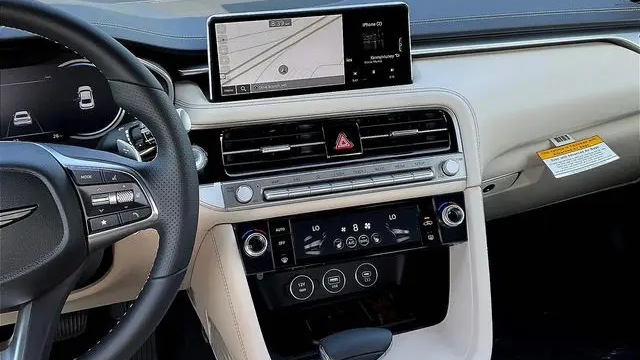 2026 Genesis G70 2.5T Standard