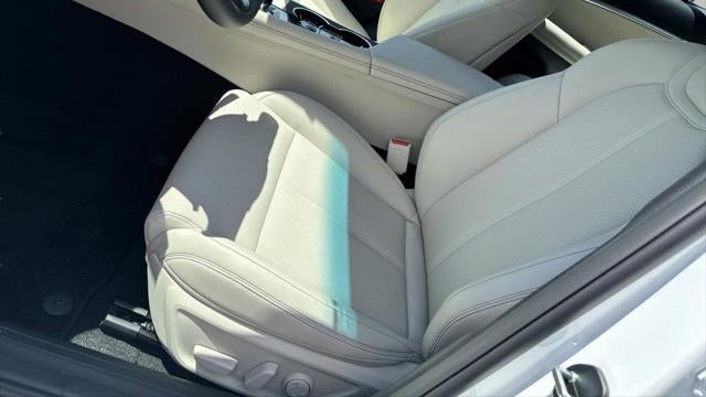 2026 Genesis G70 2.5T Standard