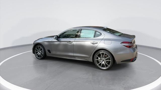 2026 Genesis G70 2.5T Standard