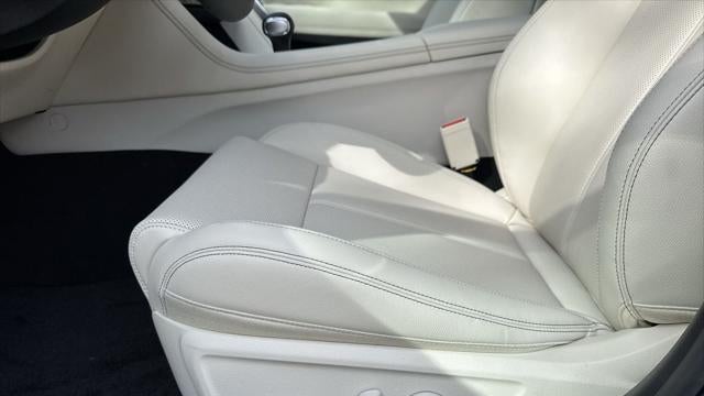 2026 Genesis G70 2.5T Standard