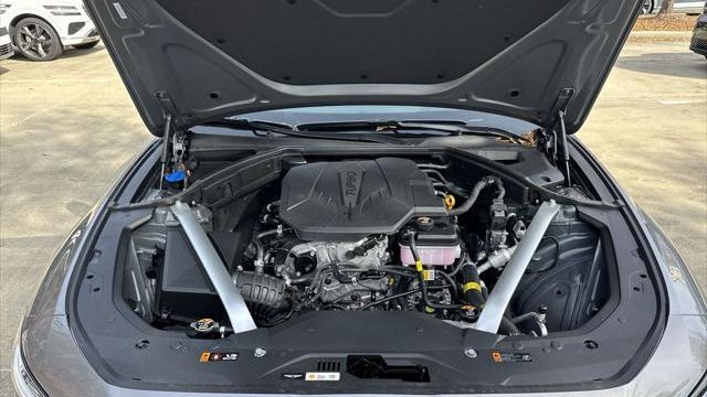 2026 Genesis G70 2.5T Standard