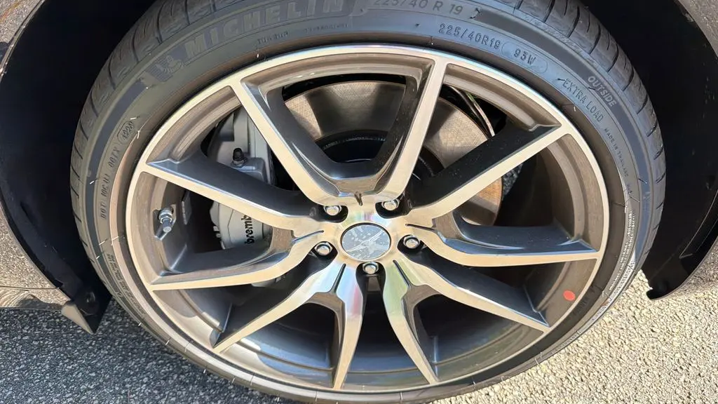 2026 Genesis G70 2.5T Standard