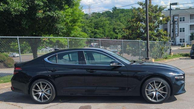 2026 Genesis G70 2.5T Standard