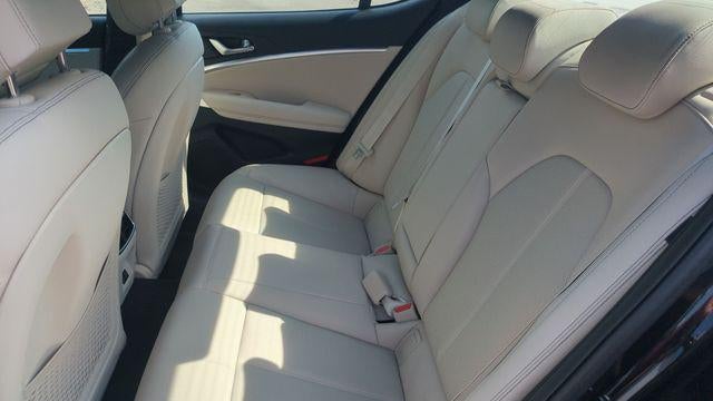 2026 Genesis G70 2.5T Standard