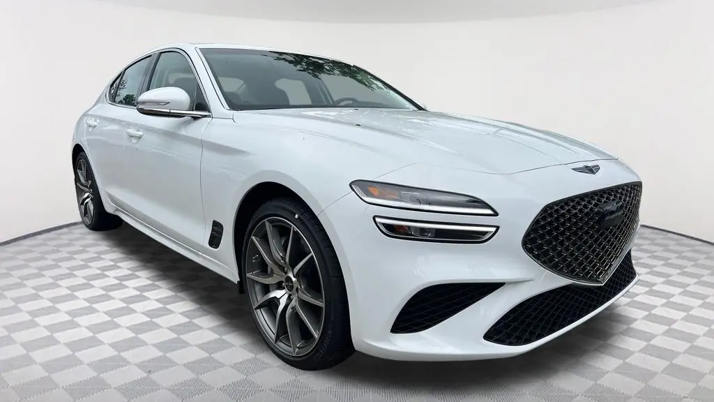 2026 Genesis G70 2.5T Standard