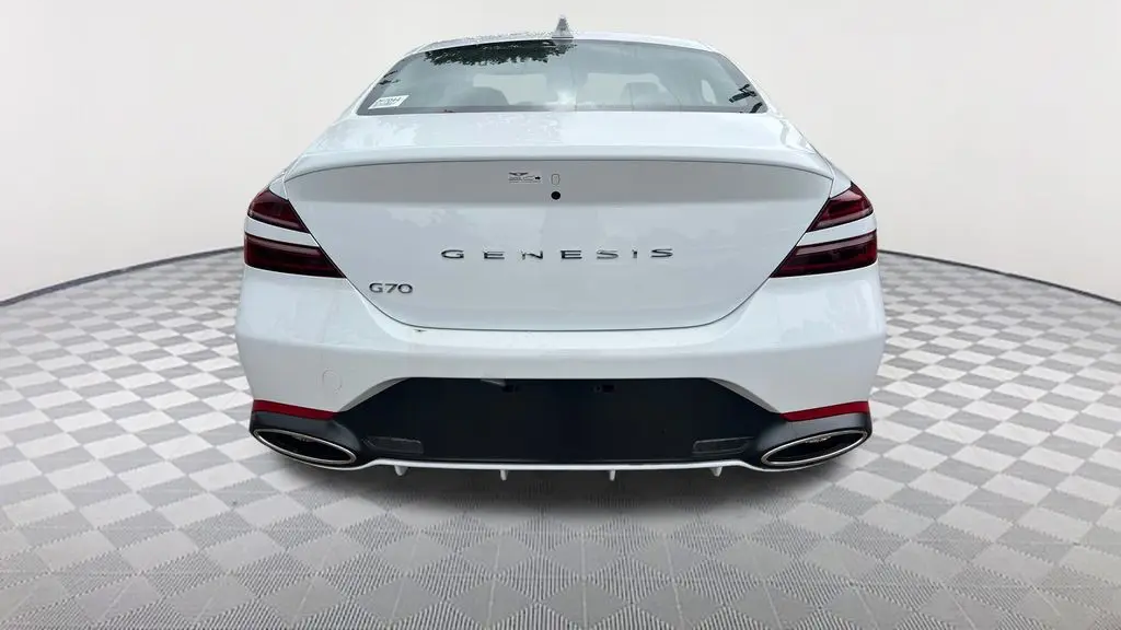 2026 Genesis G70 2.5T Standard